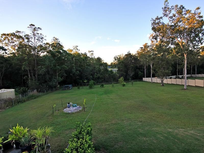 27-29 Avocet Court, Greenbank QLD 4124