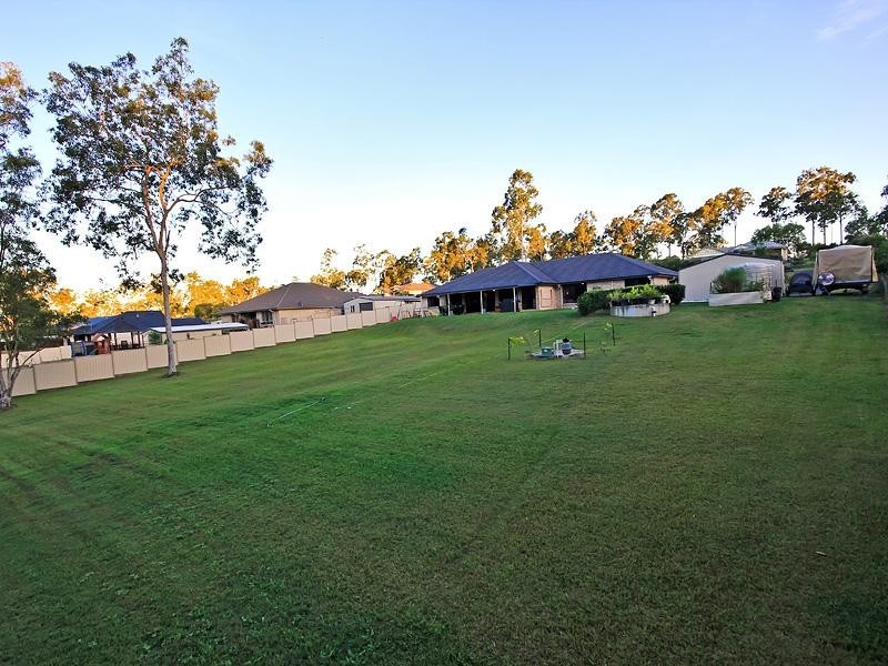 27-29 Avocet Court, Greenbank QLD 4124