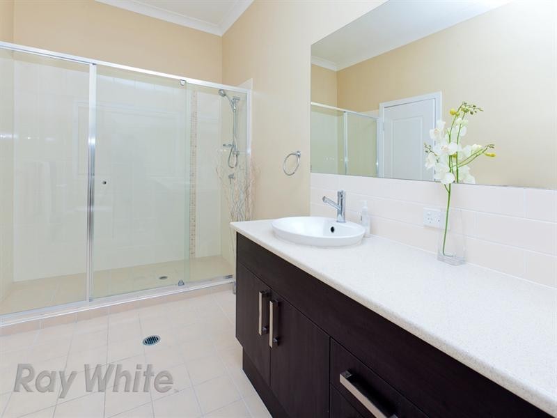 6 Dianella Street, Springfield Lakes QLD 4300