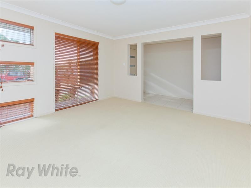 4 Esperance Crescent, Springfield Lakes QLD 4300