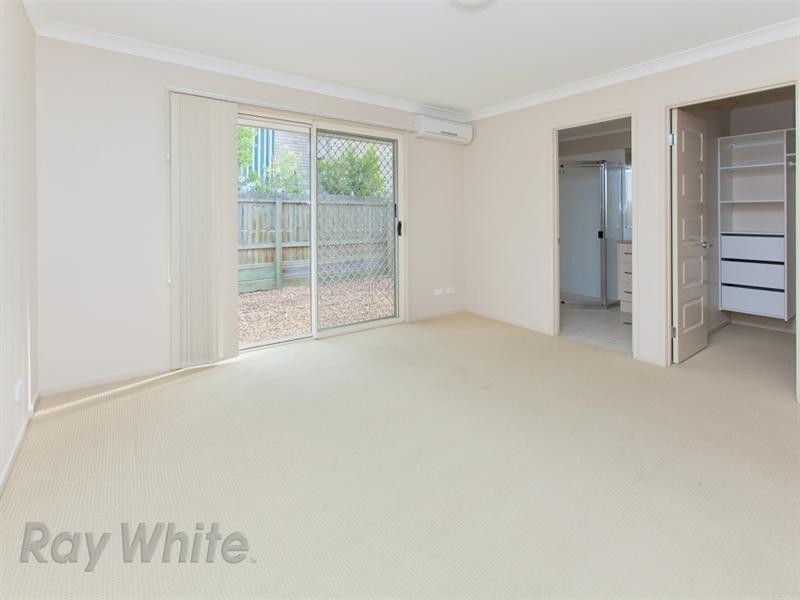 4 Esperance Crescent, Springfield Lakes QLD 4300