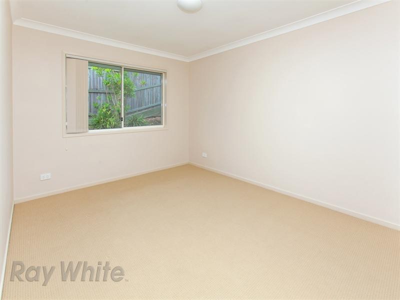 4 Esperance Crescent, Springfield Lakes QLD 4300