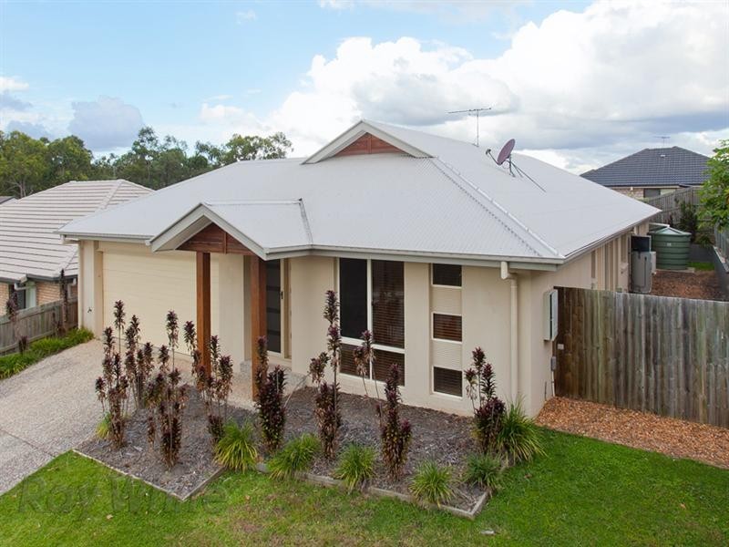 4 Esperance Crescent, Springfield Lakes QLD 4300