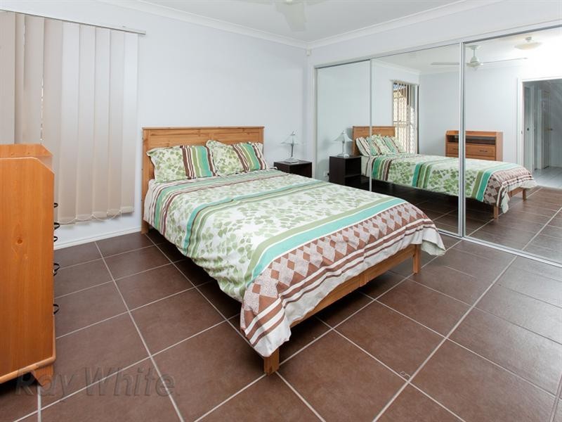 6 Marigold Close, Springfield Lakes QLD 4300