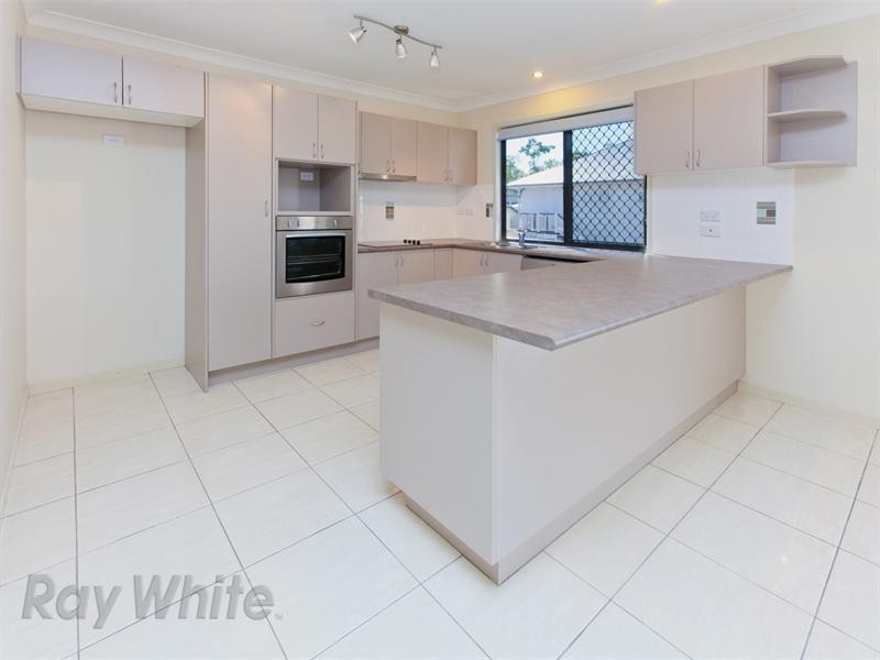 6 Morialta Street, Springfield Lakes QLD 4300