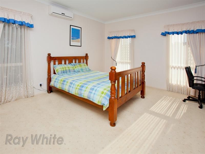 10 Abbey Court, Springfield Lakes QLD 4300