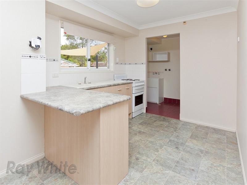 On Karnak Court, Camira QLD 4300