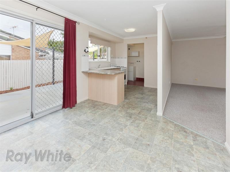 On Karnak Court, Camira QLD 4300