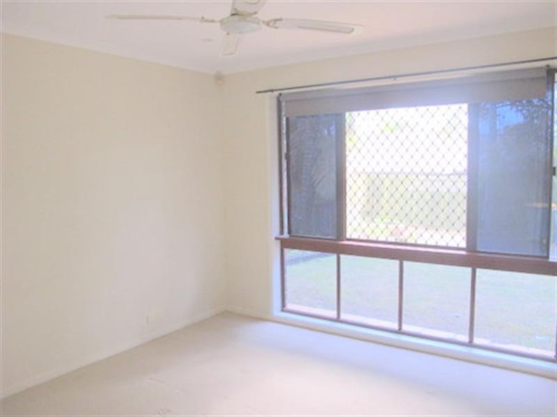 On Forest Glen, Camira QLD 4300