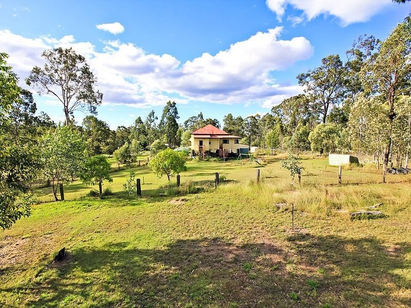 54 Wattlebird Court, Greenbank QLD 4124