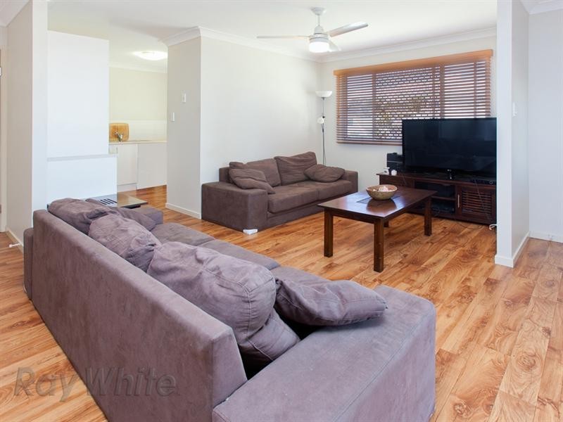 35 Aspect Terrace, Springfield Lakes QLD 4300