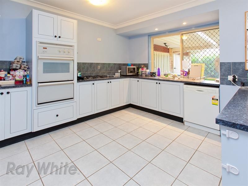 36 Woodbine Avenue, Camira QLD 4300