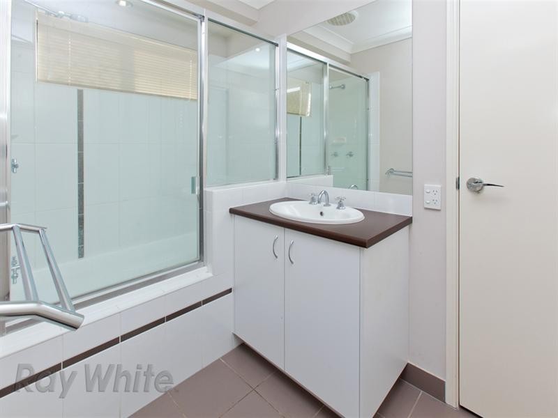 6 Mirage Avenue, Springfield Lakes QLD 4300