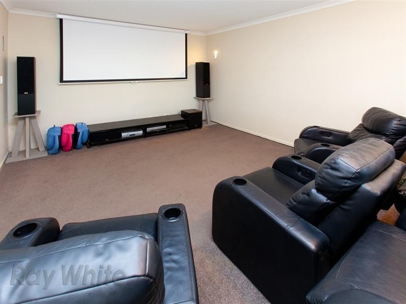 15 Julian Court, Augustine Heights QLD 4300