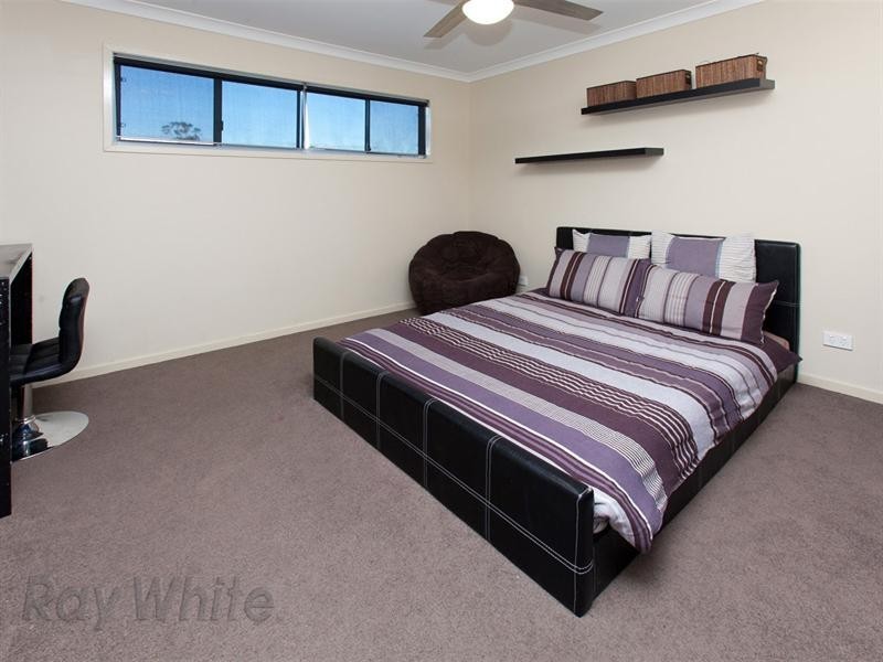 15 Julian Court, Augustine Heights QLD 4300
