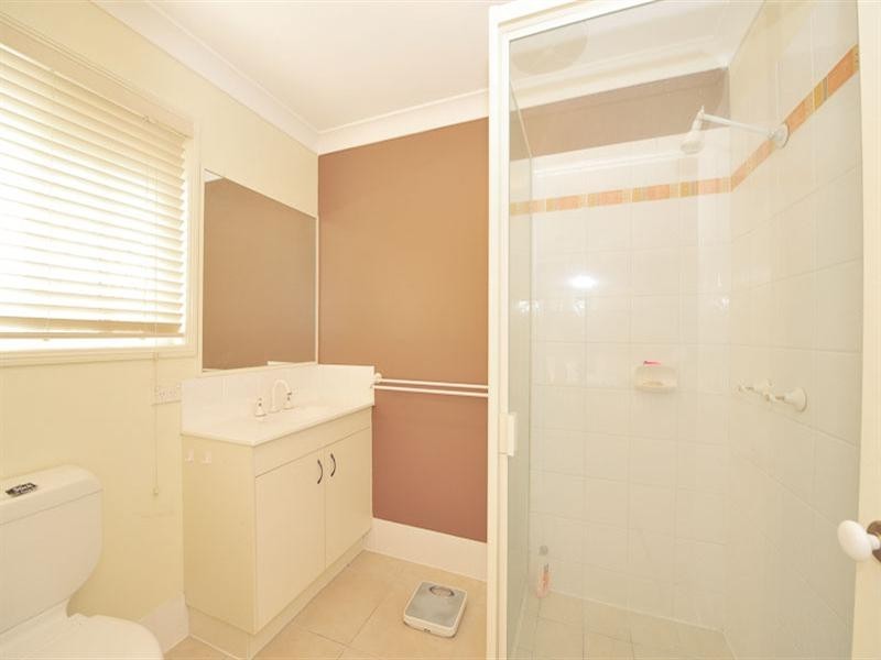 5 Emerson Close, Springfield Lakes QLD 4300