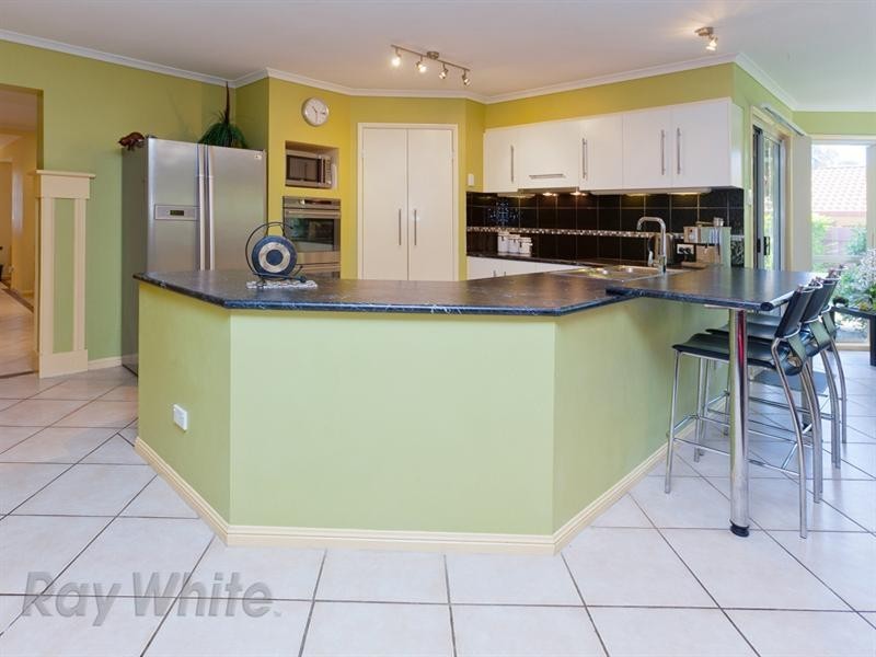 9 Kertes Road, Camira QLD 4300