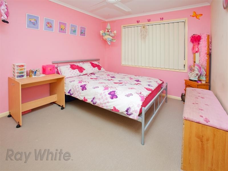 9 Kertes Road, Camira QLD 4300