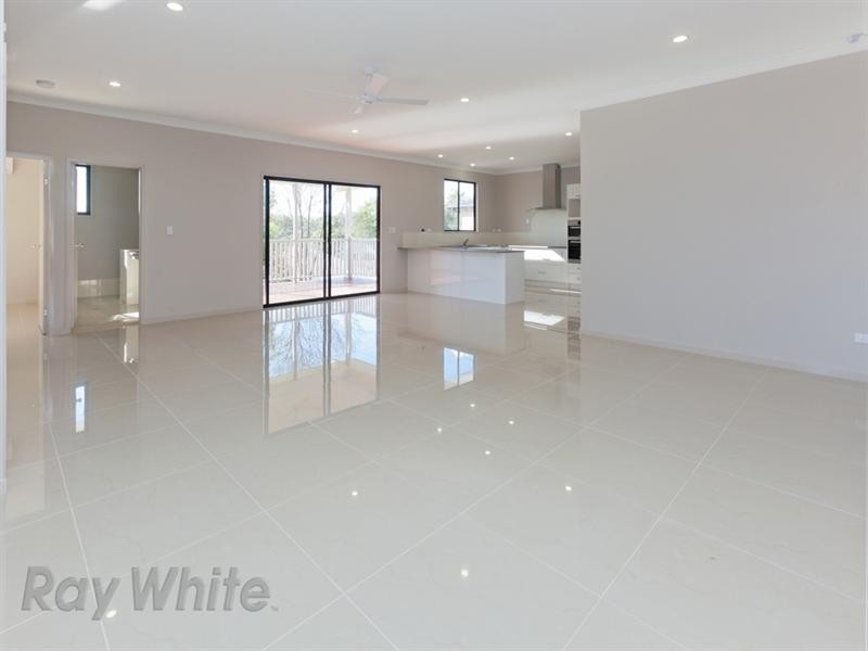 12 Greenview Court, Springfield QLD 4300