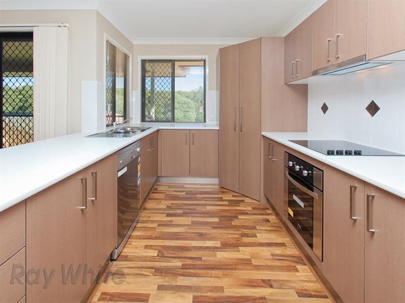 2/7 Gumleaf Place, Springfield QLD 4300