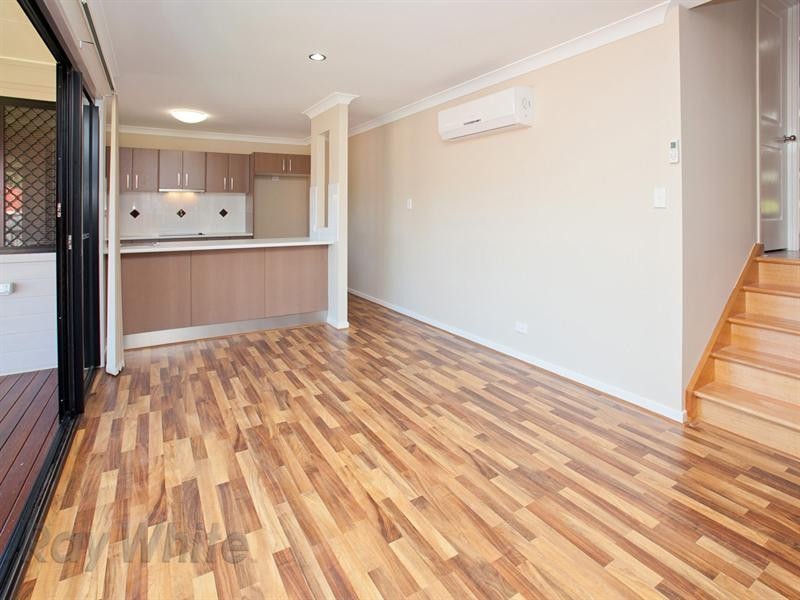 2/7 Gumleaf Place, Springfield QLD 4300