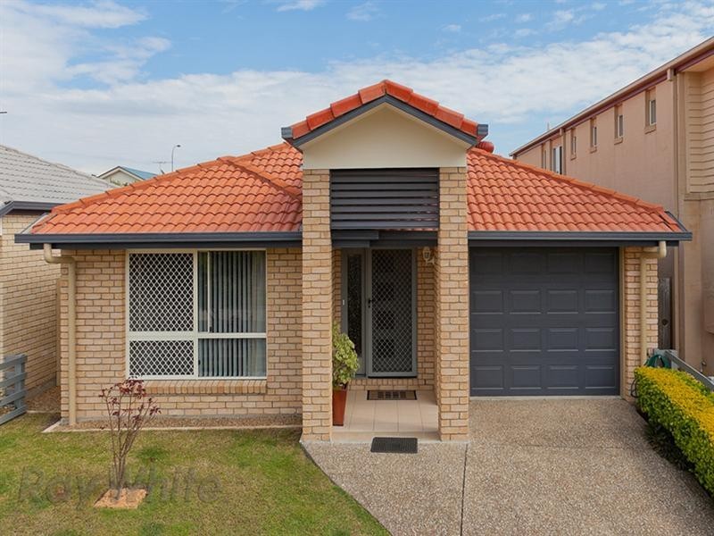 11 Jupiter Street, Springfield Lakes QLD 4300