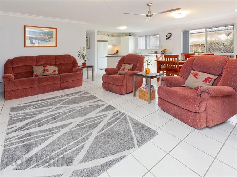 11 Jupiter Street, Springfield Lakes QLD 4300