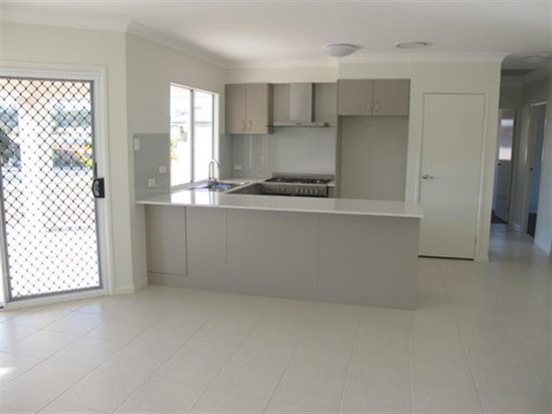 On Isidore Street, Augustine Heights QLD 4300
