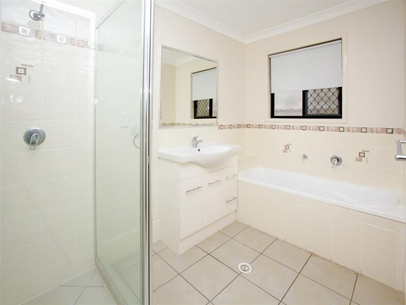 29 Esperance Crescent, Springfield Lakes QLD 4300