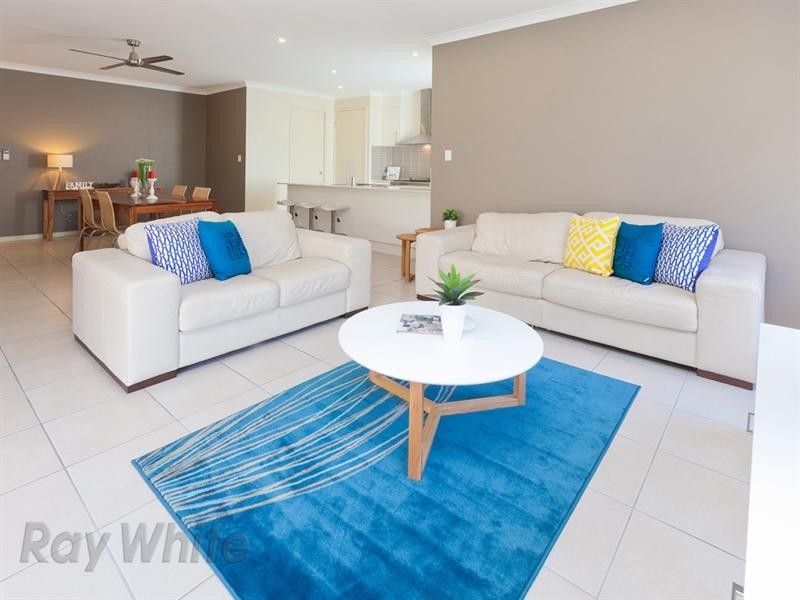 25 Atlantic Drive, Springfield Lakes QLD 4300