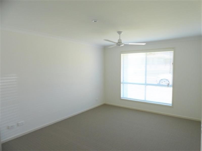 11 Ada Street, Augustine Heights QLD 4300