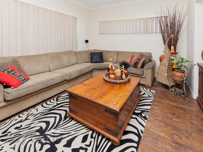 12 Horizon Drive, Springfield Lakes QLD 4300