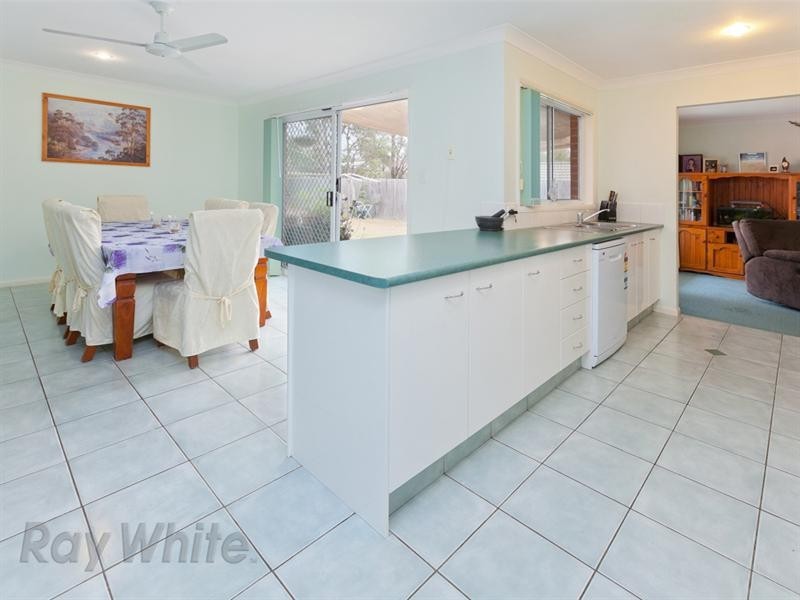 11 Scenic Crescent, Springfield QLD 4300