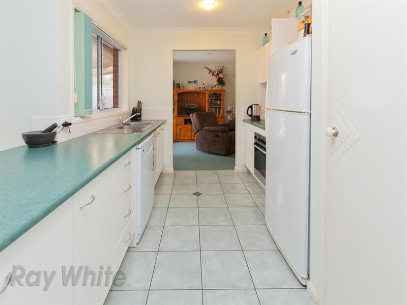 11 Scenic Crescent, Springfield QLD 4300