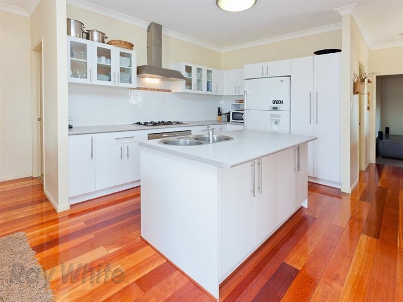 10 The Promenade, Springfield Lakes QLD 4300