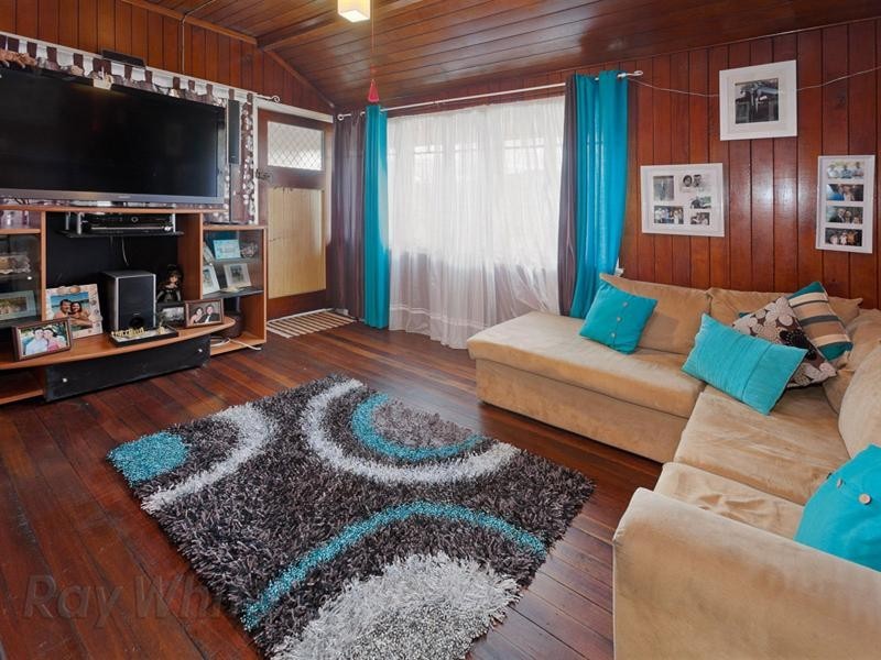 3 Stella Street, Camira QLD 4300