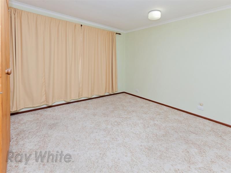 6 Robin Street, Camira QLD 4300