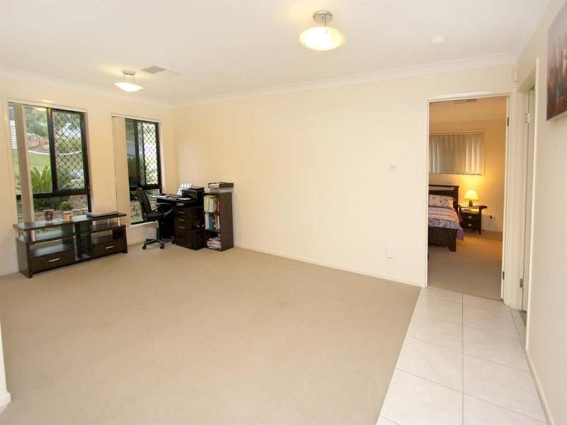 11 Dry Dock Circuit, Springfield Lakes QLD 4300