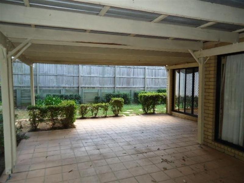 On Berkshire Place, Springfield Lakes QLD 4300