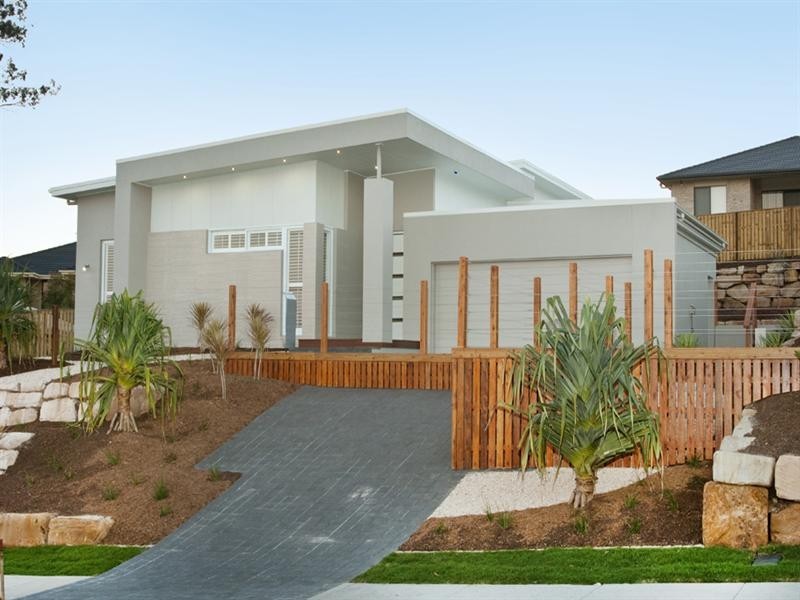 9 Finnigan Street, Augustine Heights QLD 4300