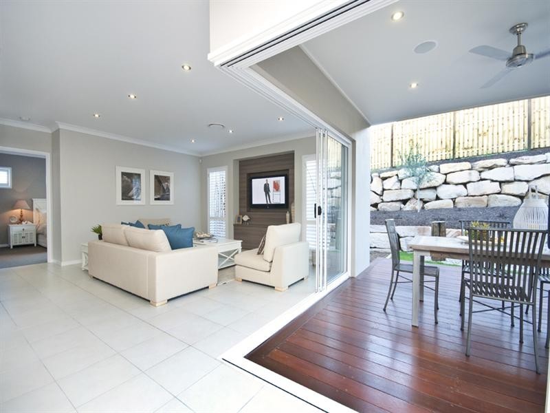 9 Finnigan Street, Augustine Heights QLD 4300