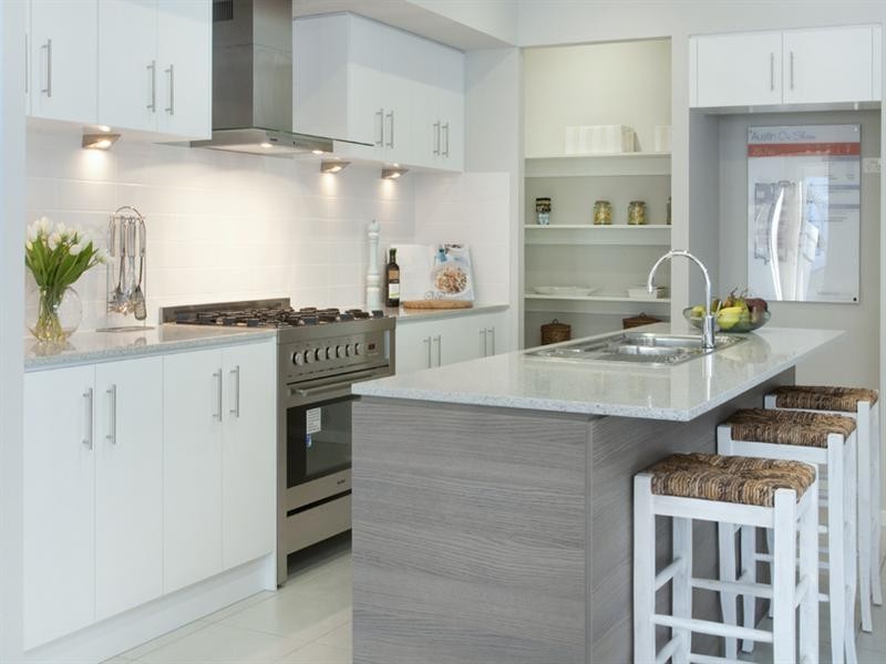 9 Finnigan Street, Augustine Heights QLD 4300