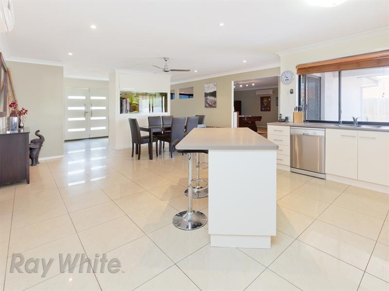 152 Sunview Road, Springfield QLD 4300