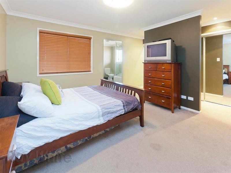 152 Sunview Road, Springfield QLD 4300