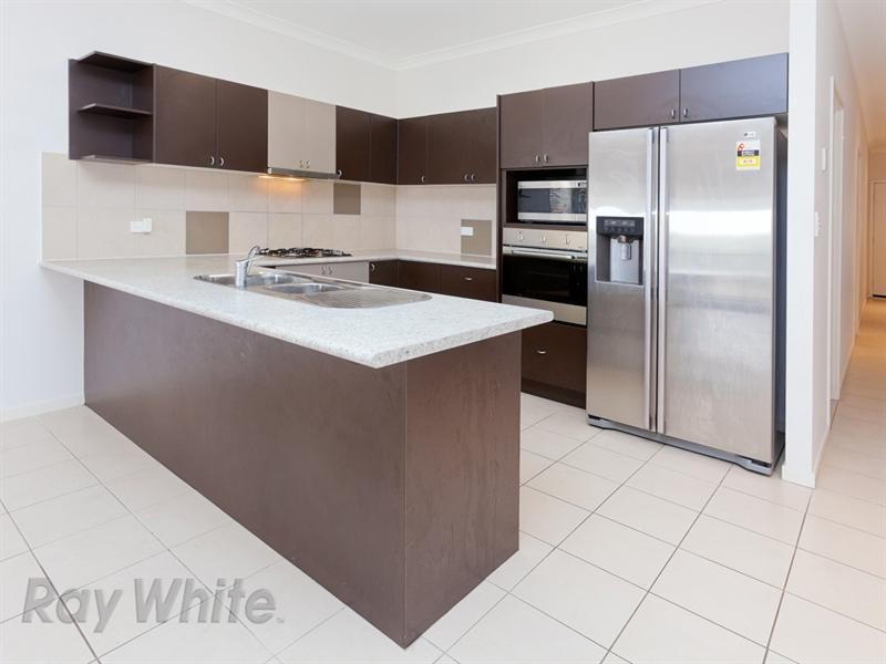 20 The Promenade, Springfield Lakes QLD 4300
