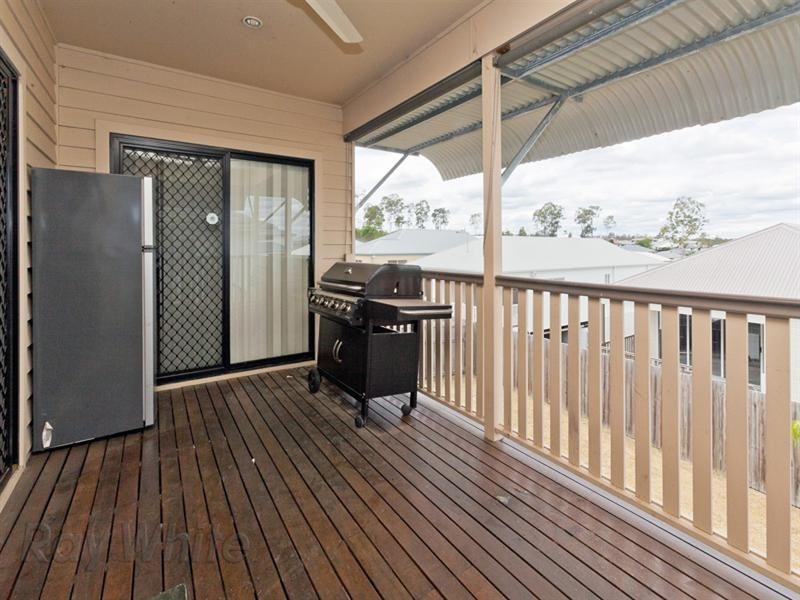 20 The Promenade, Springfield Lakes QLD 4300