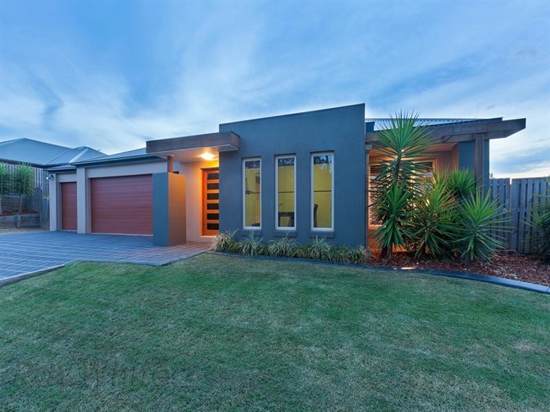 27 Ambrose Drive, Augustine Heights QLD 4300