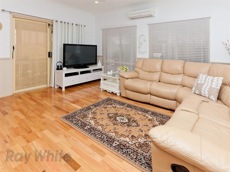 2 Jasper Way, Springfield QLD 4300