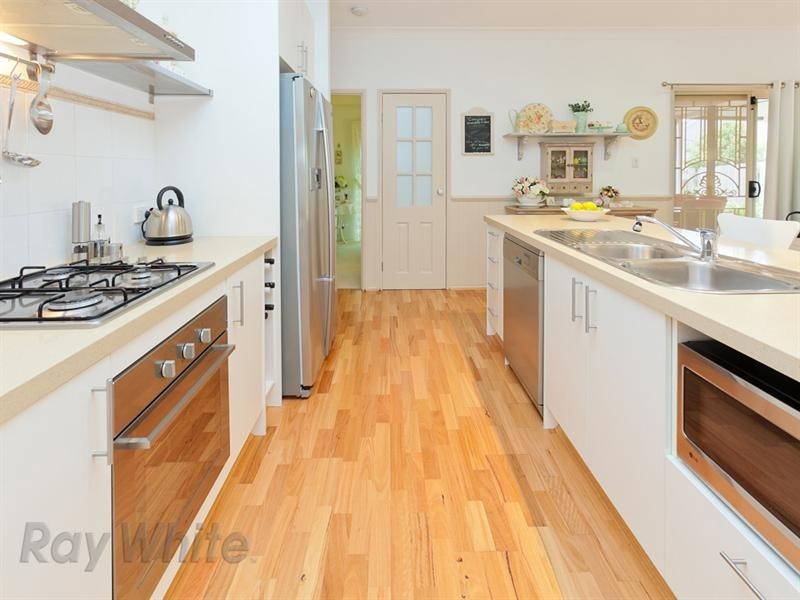 2 Jasper Way, Springfield QLD 4300