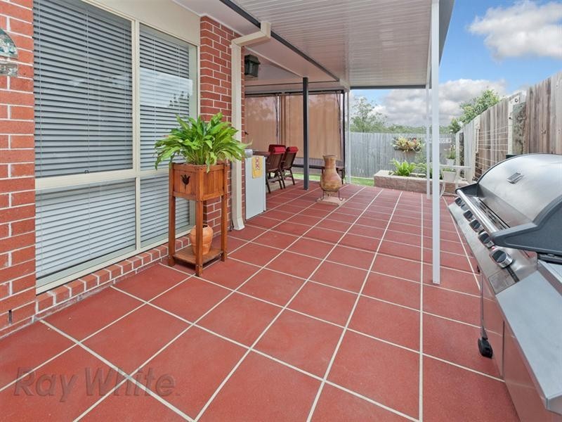 2 Jasper Way, Springfield QLD 4300